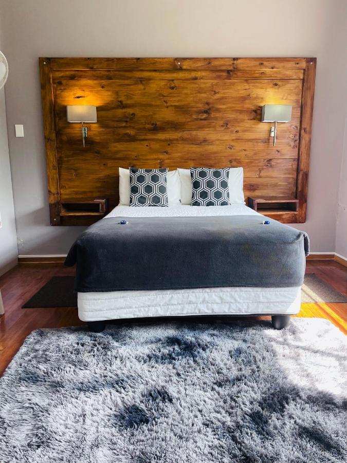 Madeira Bed Hotell Queenstown Eksteriør bilde