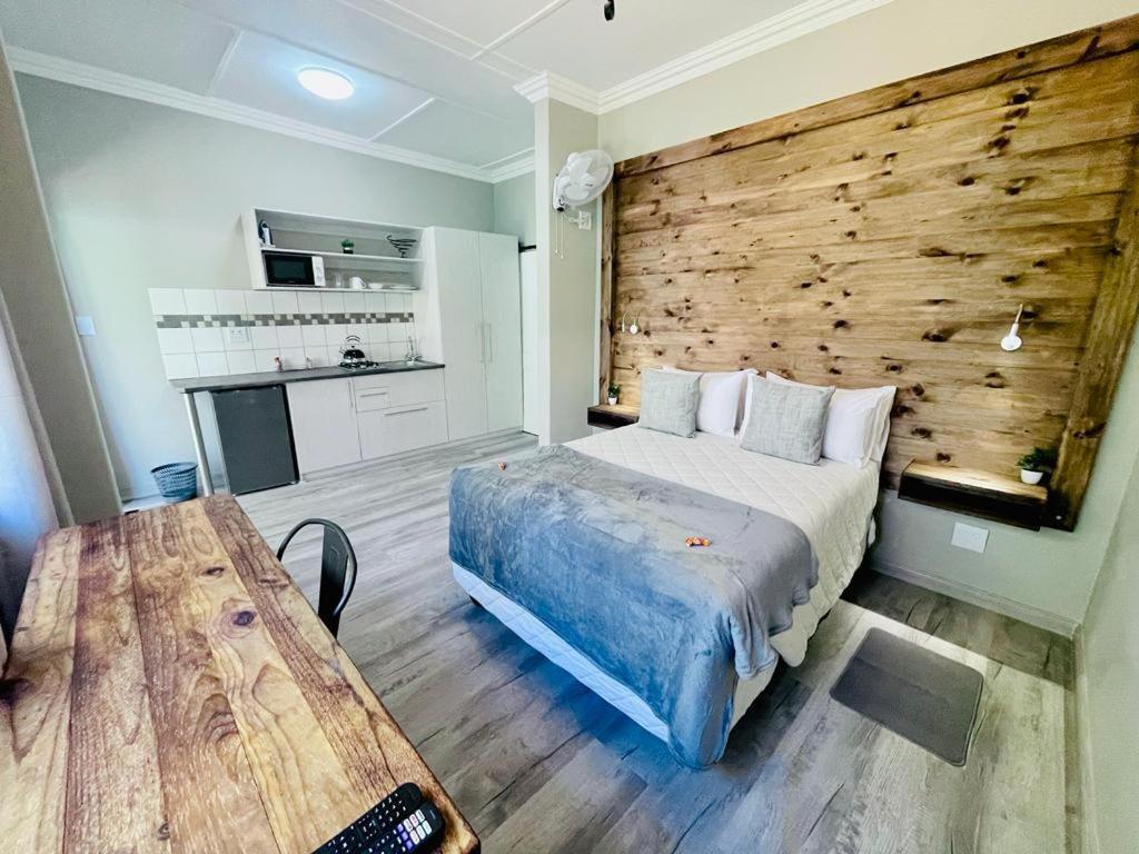Madeira Bed Hotell Queenstown Eksteriør bilde